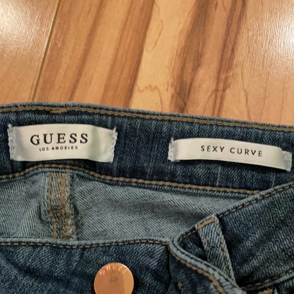 Women’s Guess jeans skinny short sexy curve Bundle and Save! - Picture 3 of 5